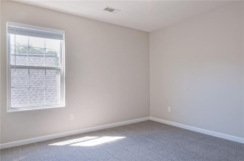 2333 Laurelfield Drive Property Photo 12