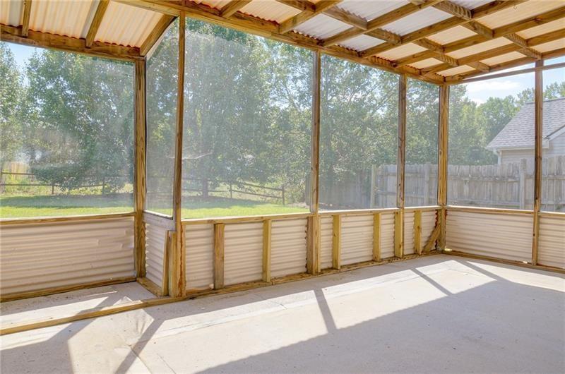 2333 Laurelfield Drive Property Photo 16