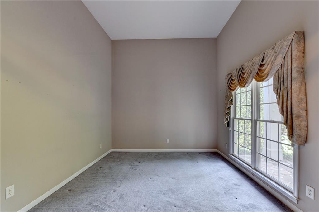 8780 Waterside Drive Property Photo 8