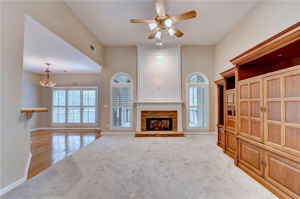 8780 Waterside Drive Property Photo 11
