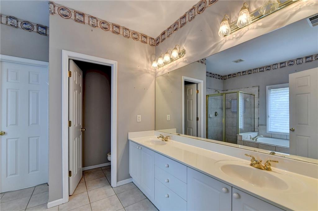 8780 Waterside Drive Property Photo 29