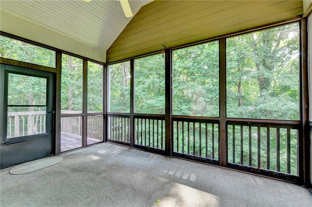 8780 Waterside Drive Property Photo 34