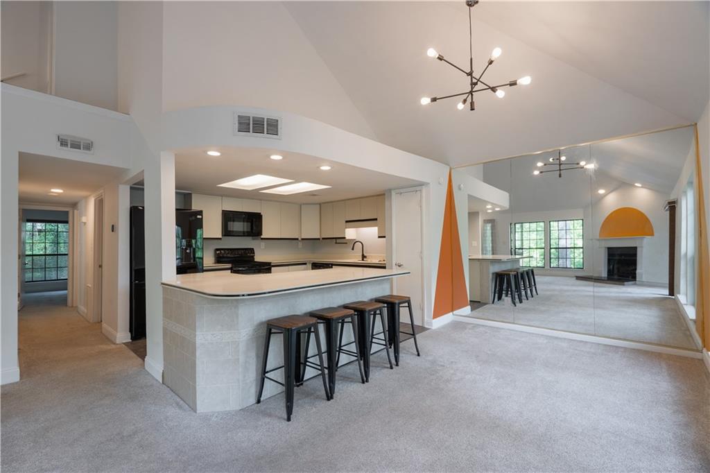 3028 Steeplechase Drive Property Photo 4