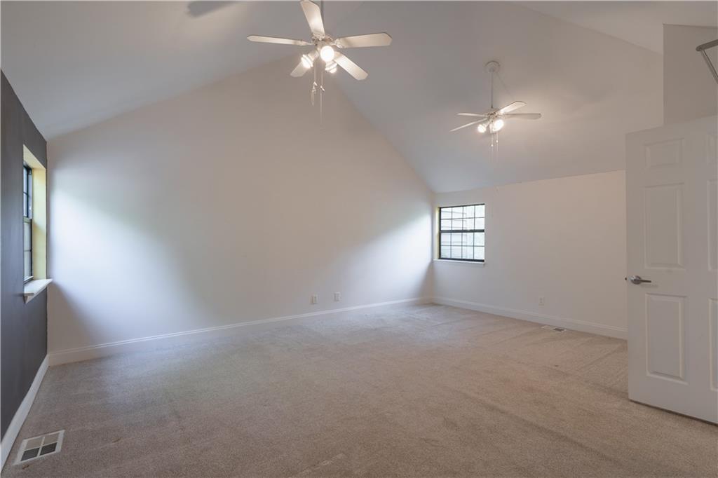 3028 Steeplechase Drive Property Photo 8