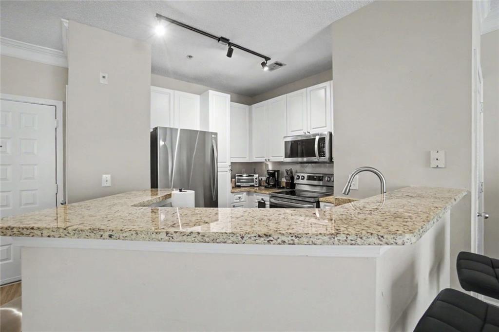 10 Perimeter Summit Boulevard Unit 4409 Property Photo 5