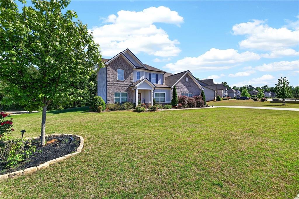 220 Seth Terrace Property Photo 3
