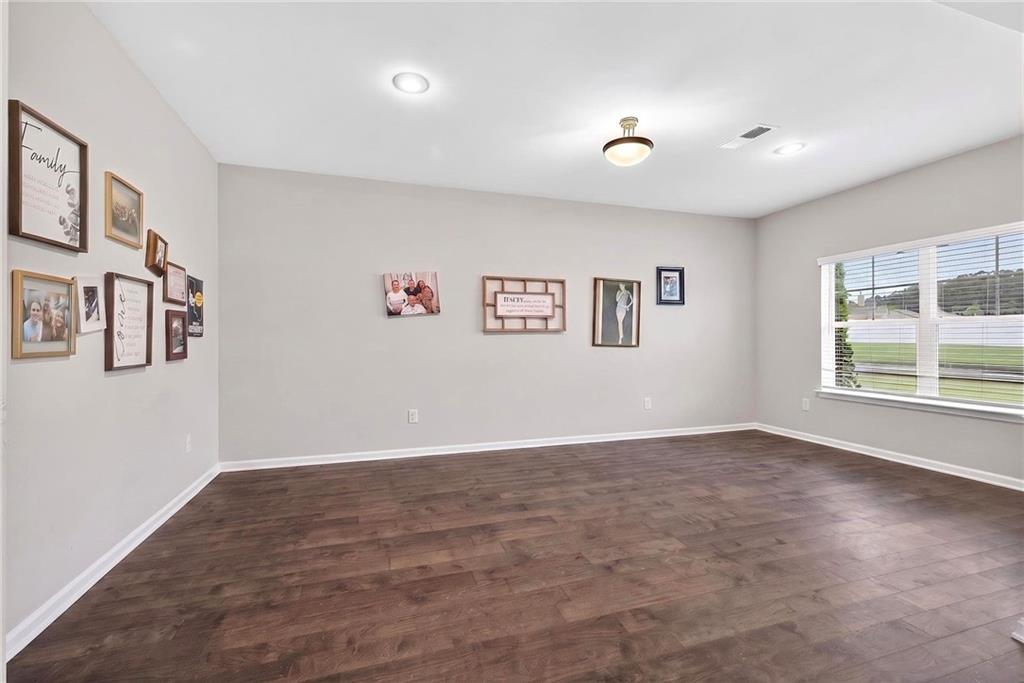 220 Seth Terrace Property Photo 8
