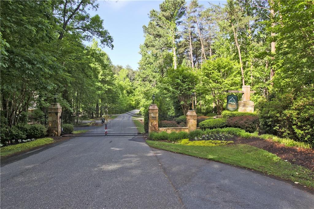 161 Sharp Mountain Parkway Property Photo 2