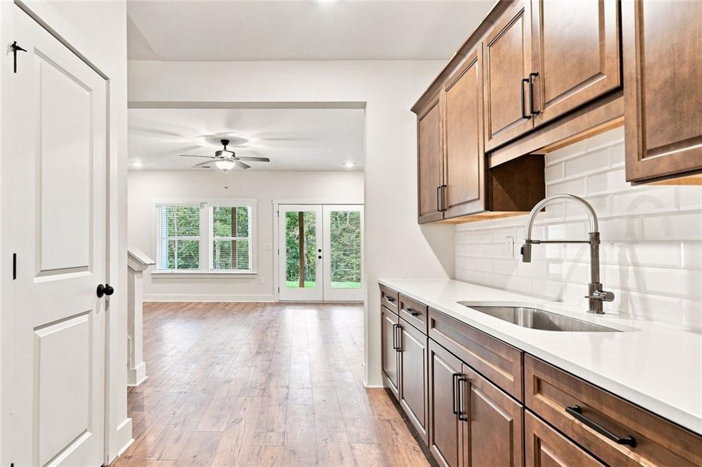 179 Summit View Property Photo 58