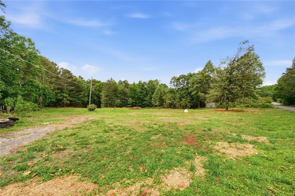 977 Sardis Road Property Photo 6