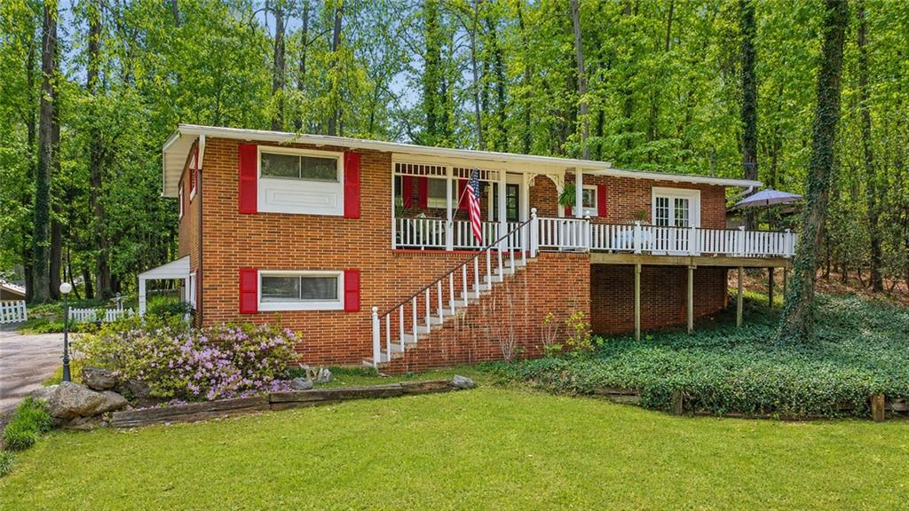 495 Bouldercrest Drive Sw Property Photo 1