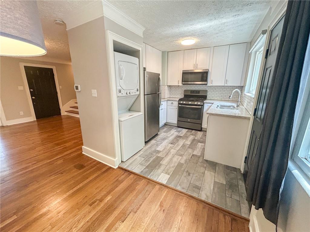 411 10th Street Ne Unit 7 Property Photo 19