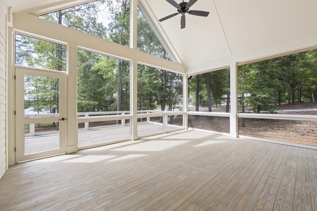 1301 Grayson Pointe Drive Property Photo 13