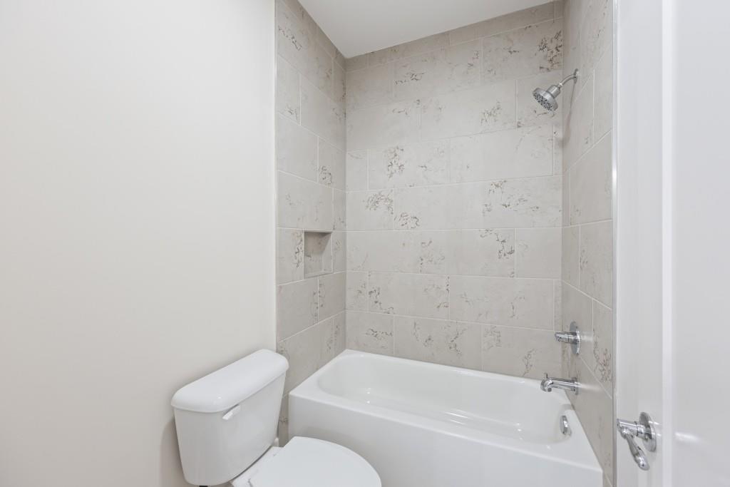 1301 Grayson Pointe Drive Property Photo 43