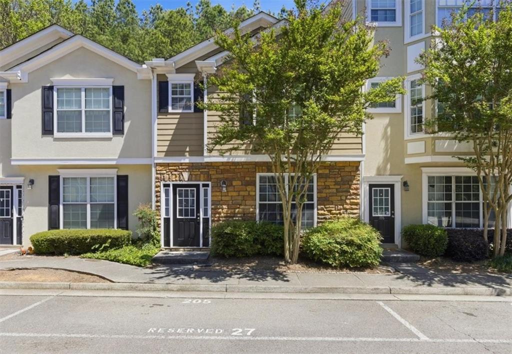 200 Riverstone Commons Circle Property Photo 1