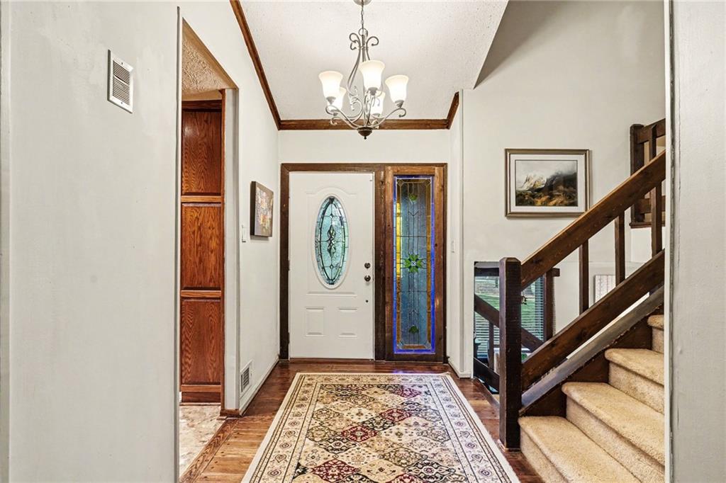 2467 Laurel Ridge Place Sw Property Photo 6