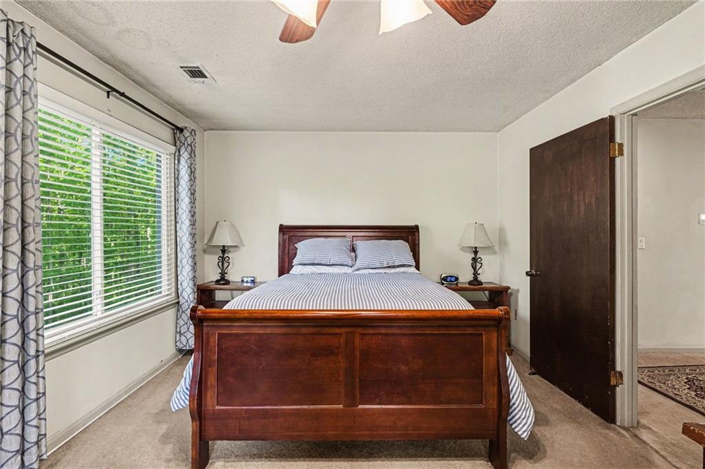 2467 Laurel Ridge Place Sw Property Photo 20