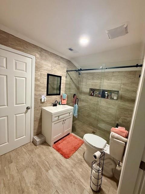 206 West Drive Property Photo 8