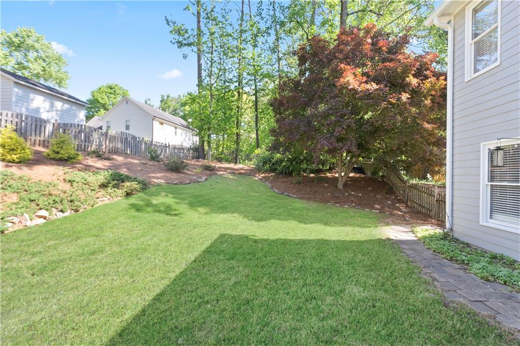 668 Sweetfern Lane Property Photo 7
