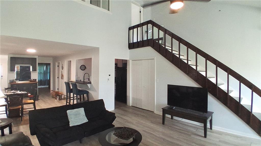 7754462 Property Photo 4