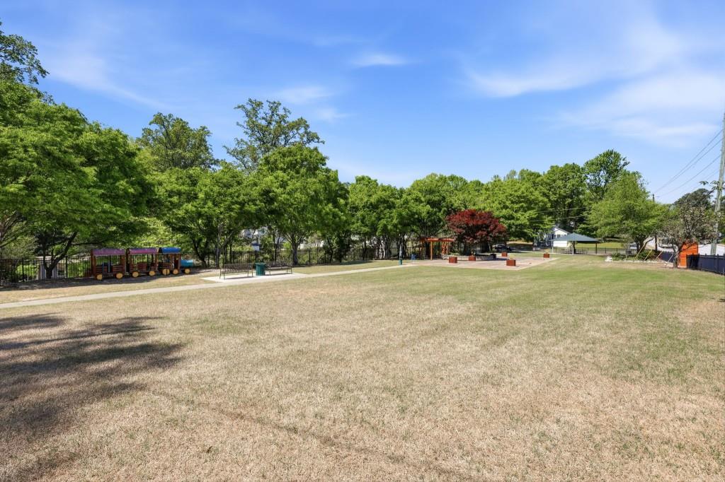 1872 Hickory Road Property Photo 56