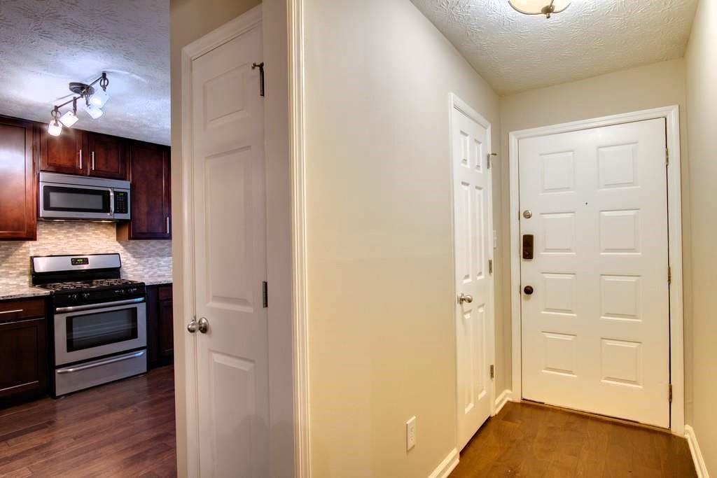 2901 Lenox Road Ne Unit 603 Property Photo 3