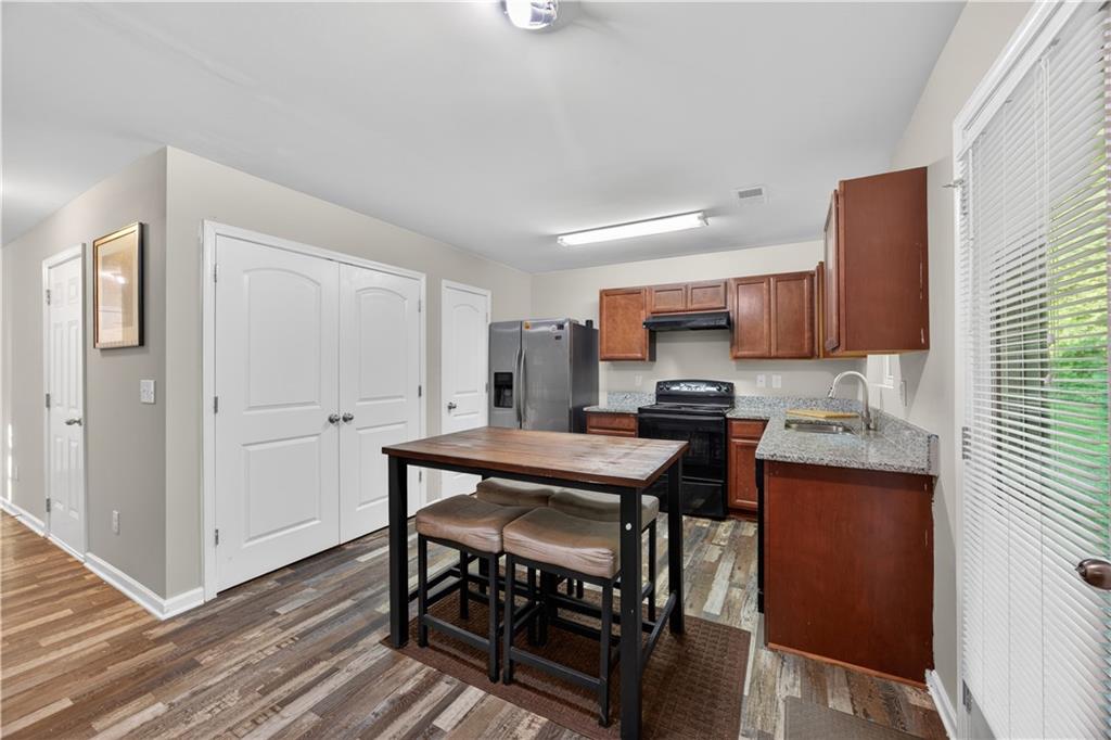 5640 Laurel Ridge Drive Property Photo 6