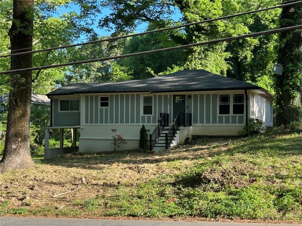 2469 Stone Road Property Photo 1