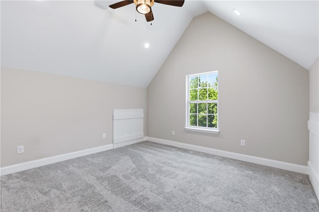 357 Orchard Way Se Property Photo 33