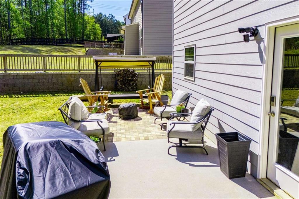 512 Silver Leaf Parkway Property Photo 39