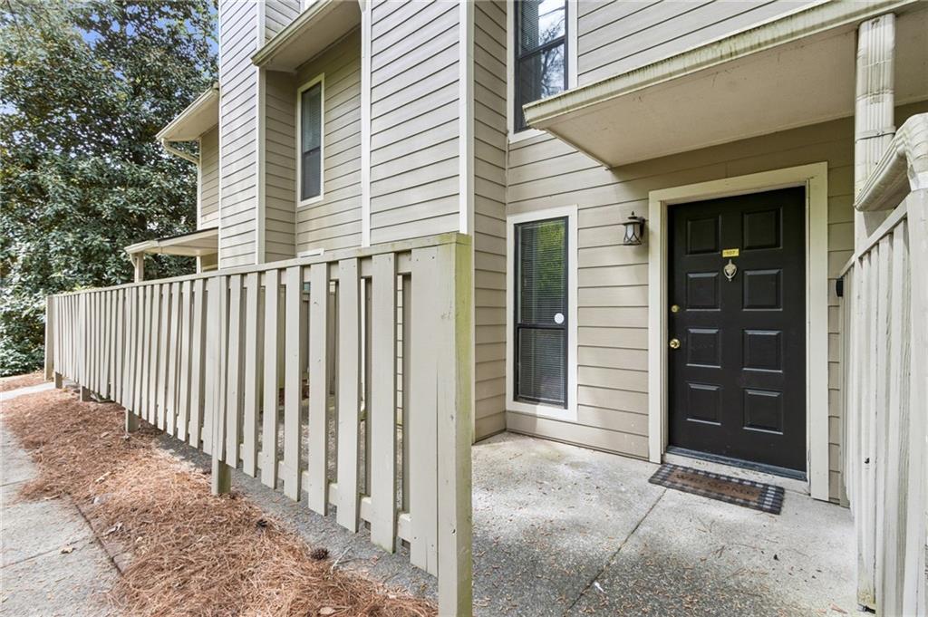 107 River Mill Circle Property Photo 1