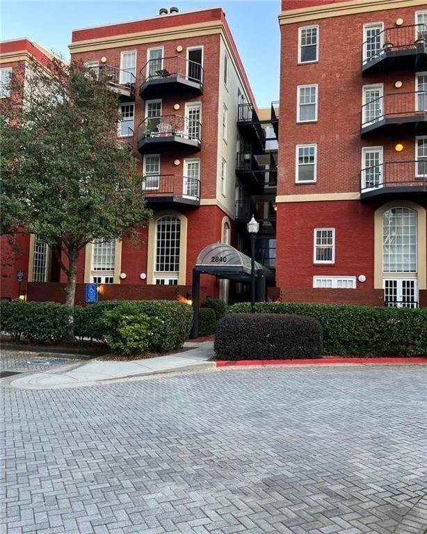 2840 PEACHTREE Road NW Unit 306