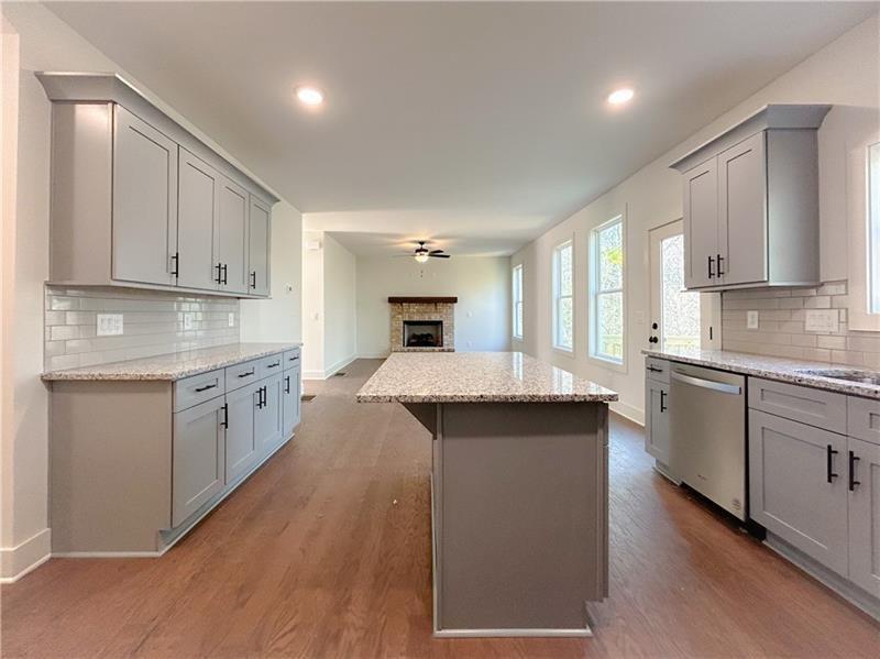 27 Bridgestone Way Property Photo 9