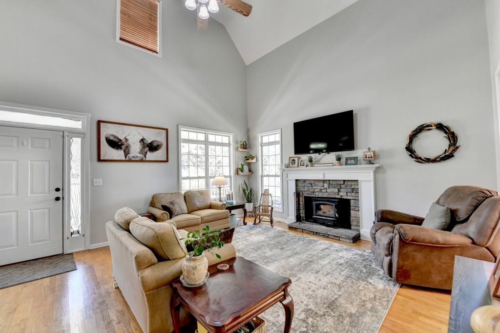 1555 Lower River Road Property Photo 12