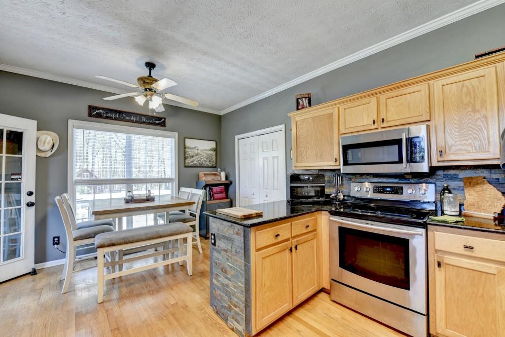 1555 Lower River Road Property Photo 23