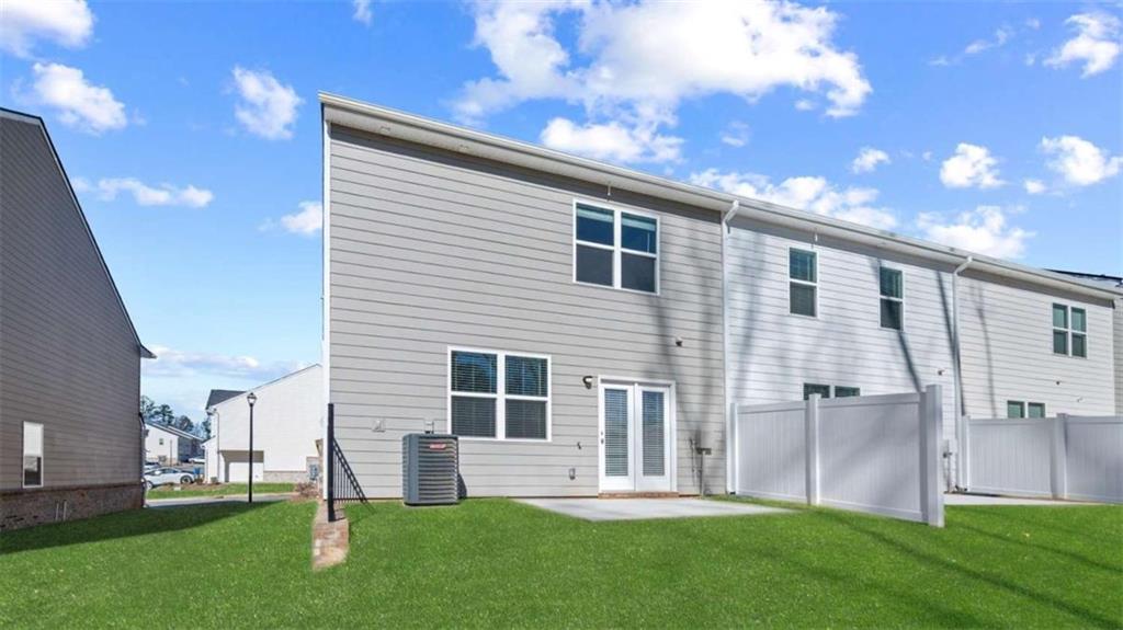 1402 Gray Branch Drive Property Photo 10
