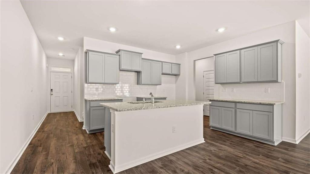 1402 Gray Branch Drive Property Photo 19