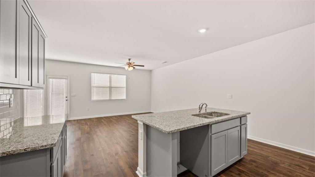 1402 Gray Branch Drive Property Photo 25