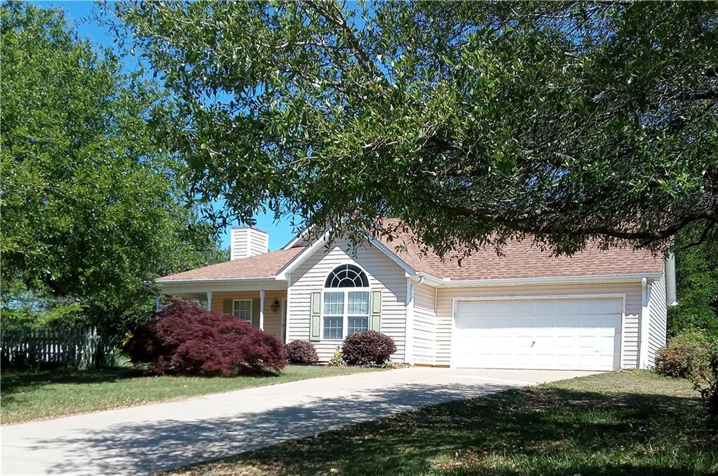 1109 Larkspur Drive