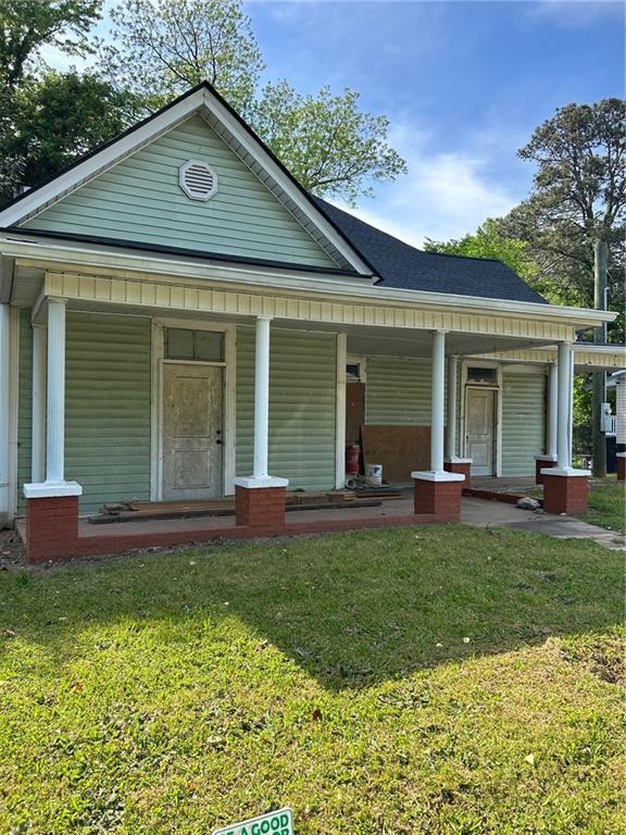 303 Grady Avenue NE