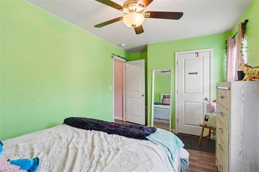 2344 Clapton Court Property Photo 11