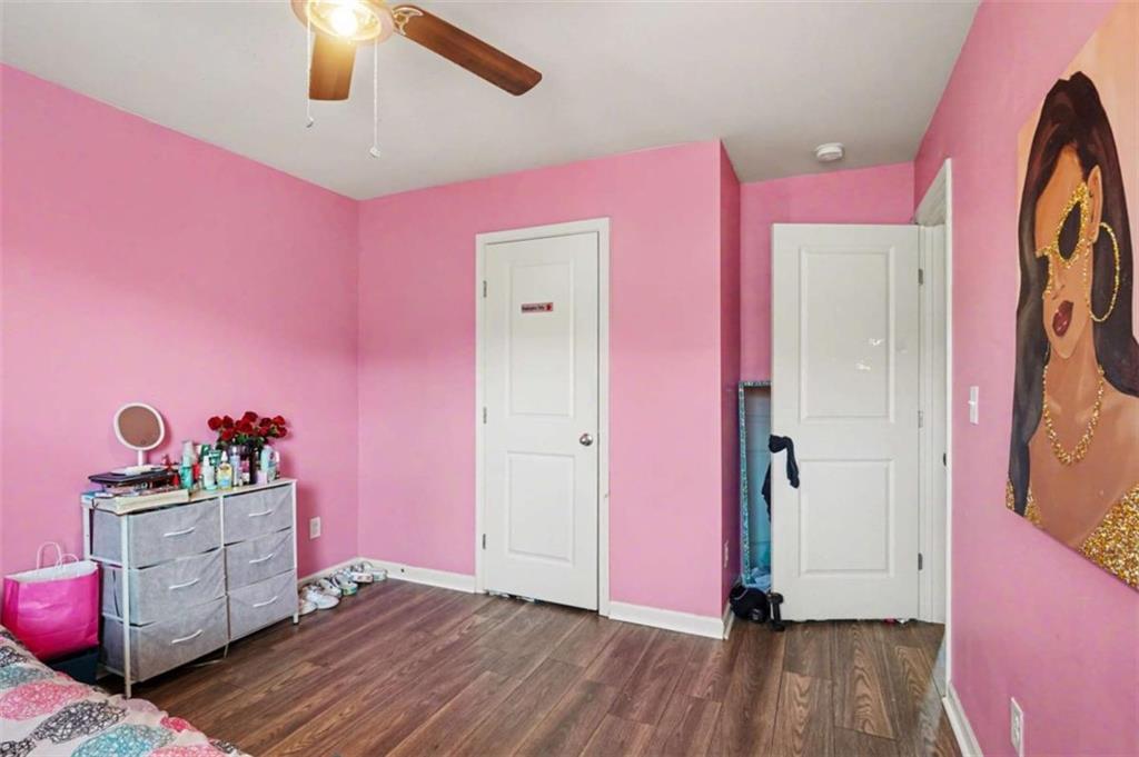 2344 Clapton Court Property Photo 13