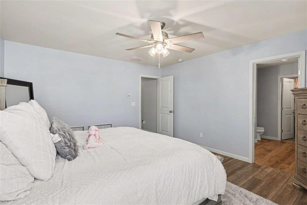 2344 Clapton Court Property Photo 16