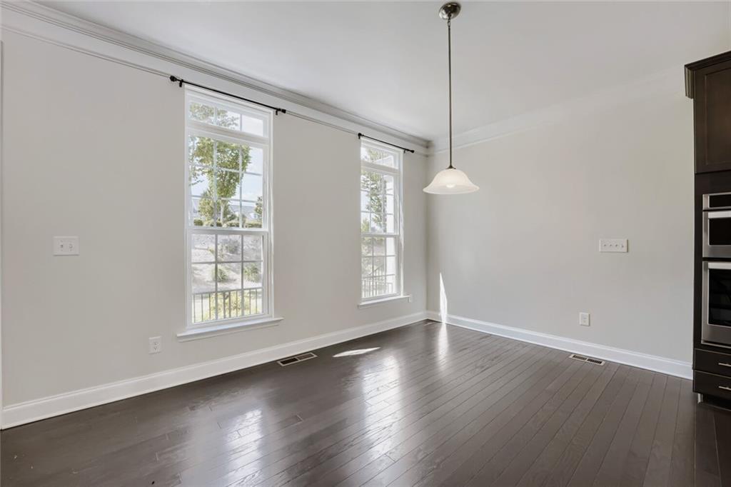 611 Hanlon Way Property Photo 6