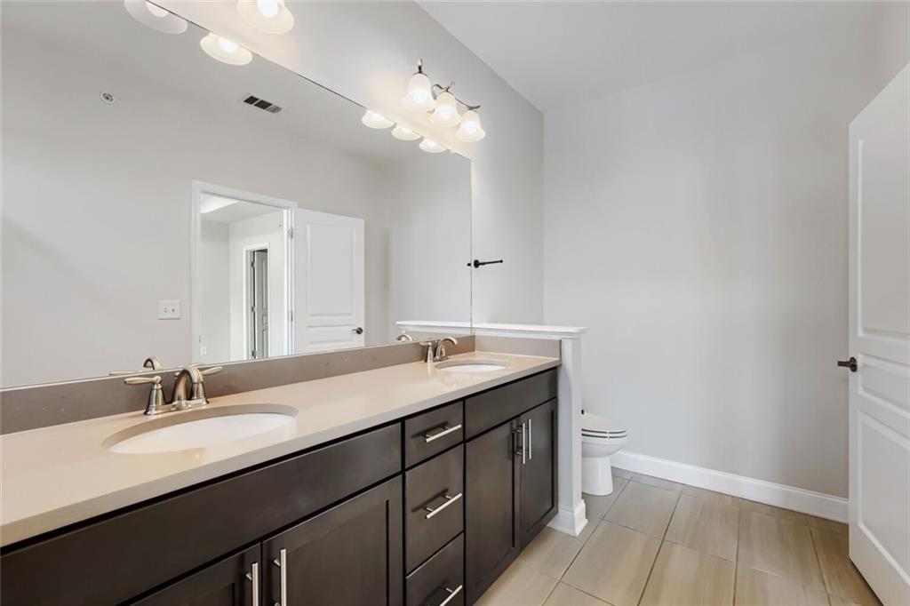 611 Hanlon Way Property Photo 18