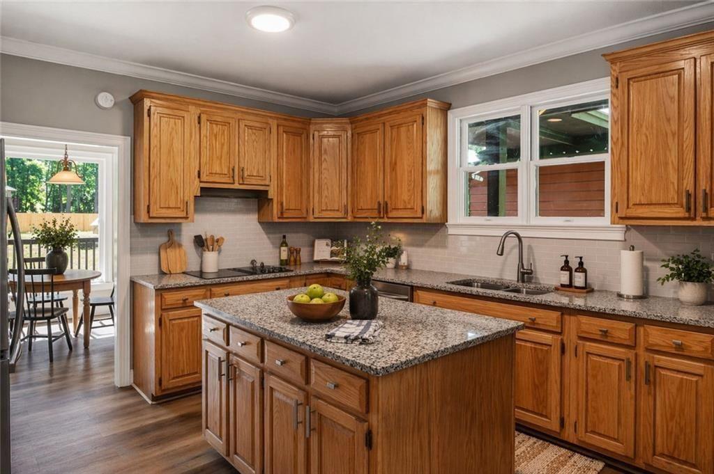 1206 Jasmine Road Property Photo 7