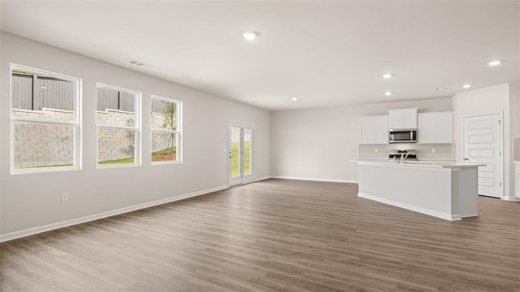 2242 Edgecombe Lane Property Photo 8