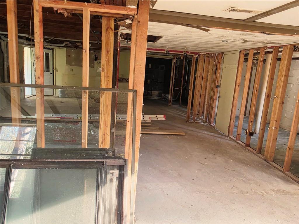 99 Hilltop Lane Property Photo 30