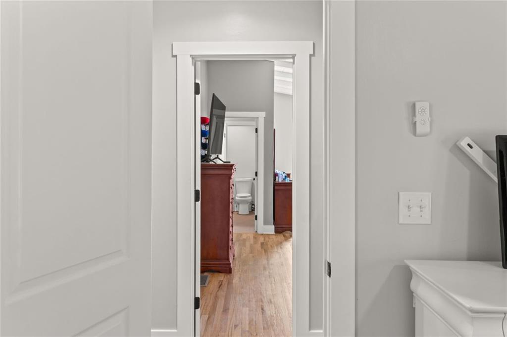2061 Shady Lane Property Photo 23