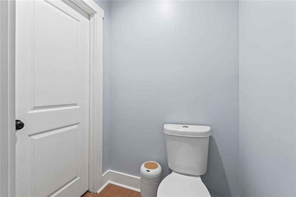 2061 Shady Lane Property Photo 30